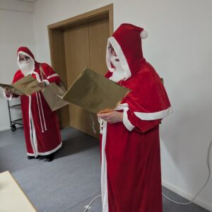 PXL_20251202_195338244